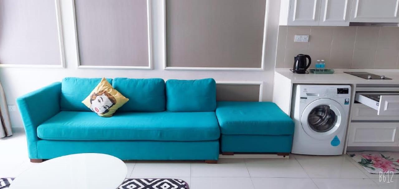 Hostahome Suites At I-City, Central Mall 莎阿南 外观 照片