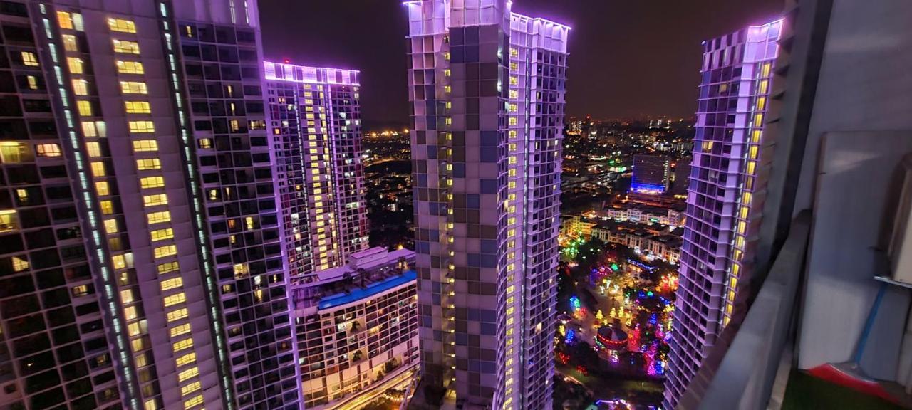 Hostahome Suites At I-City, Central Mall 莎阿南 外观 照片