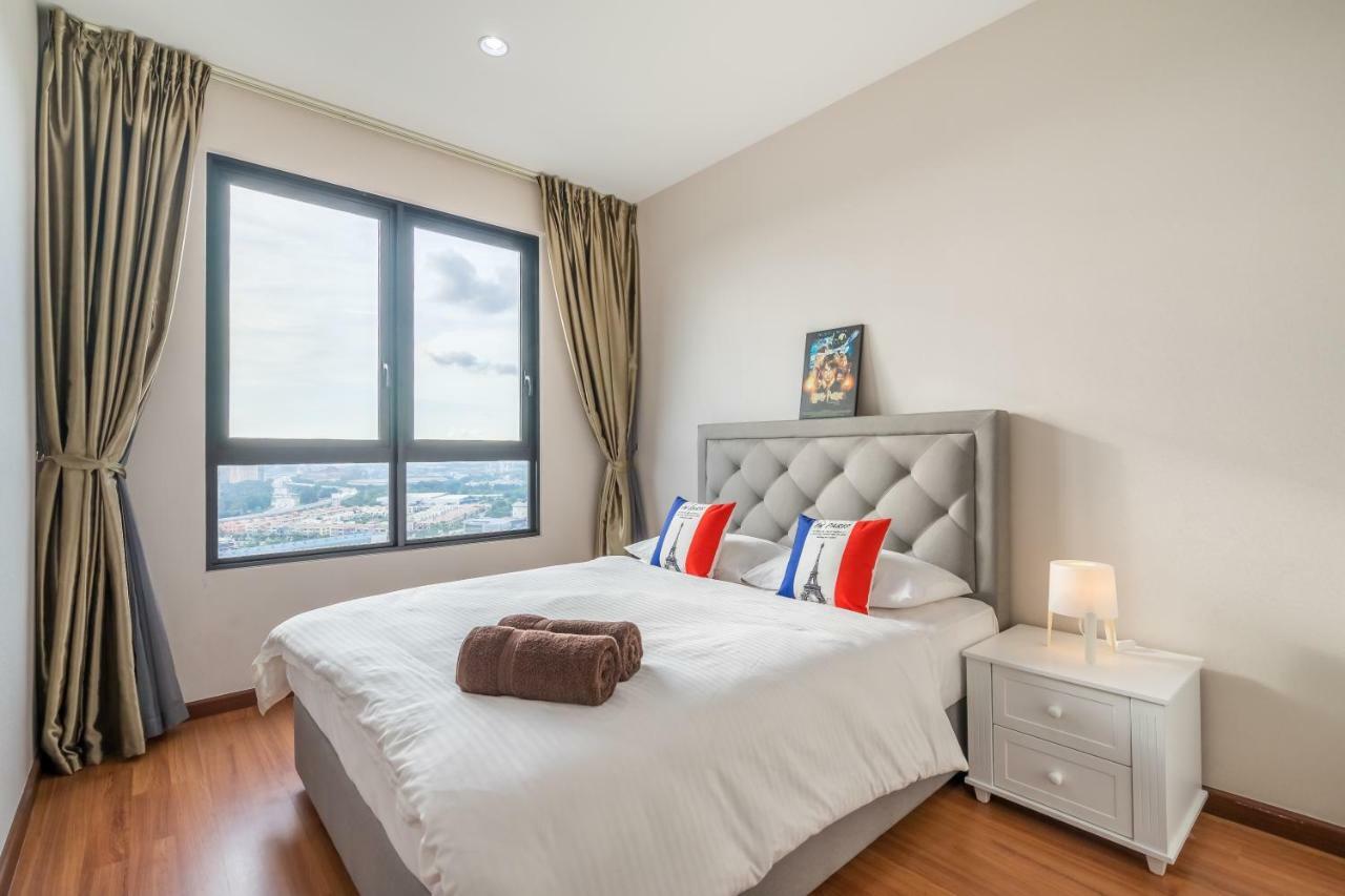 Hostahome Suites At I-City, Central Mall 莎阿南 外观 照片