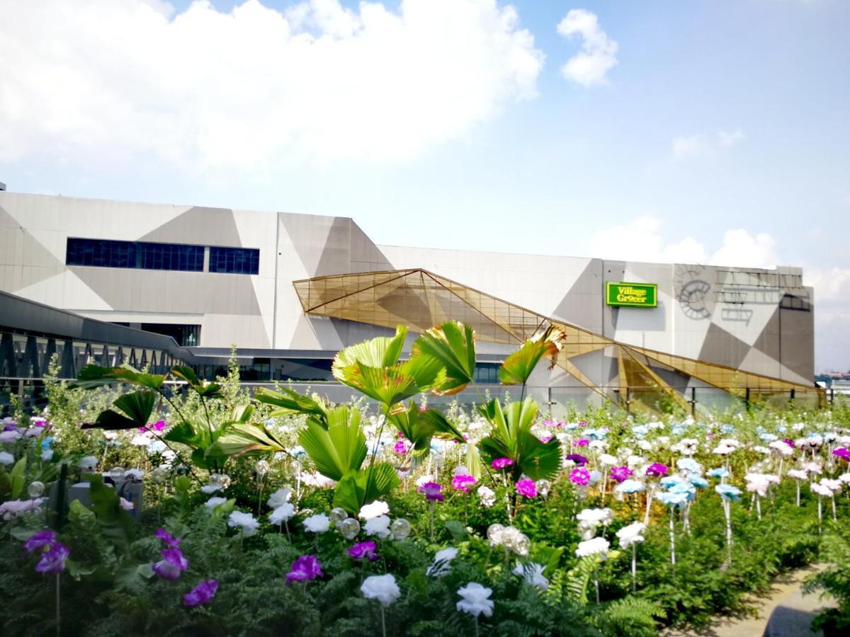 Hostahome Suites At I-City, Central Mall 莎阿南 外观 照片